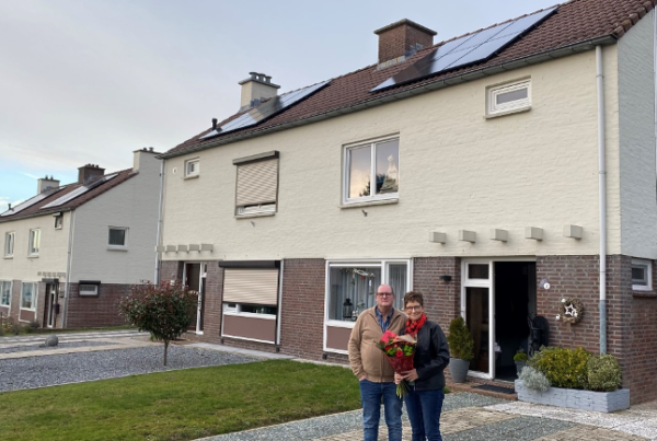 bloemetje afgeven familie Gulpen